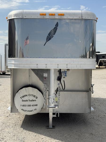 Used 2002 Featherlite 3 Horse Gooseneck Horse Trailer