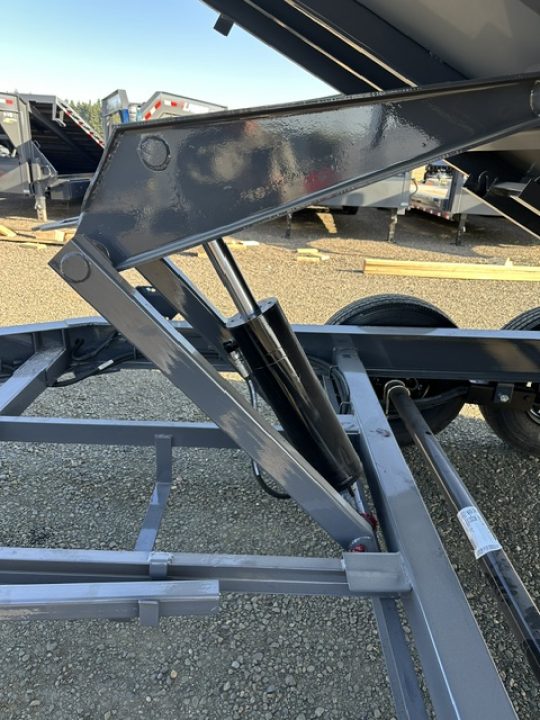 New 2027 LAMAR TRAILERS 83x12 14K DL27 Dump Trailer 24" SIDES
