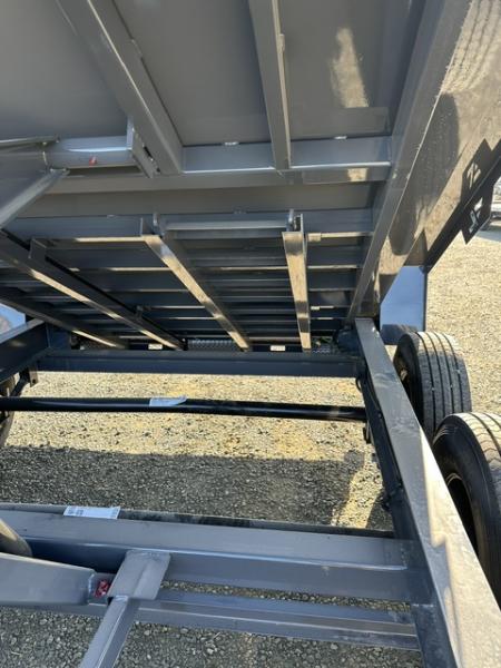 New 2027 LAMAR TRAILERS 83x12 14K DL27 Dump Trailer 24" SIDES
