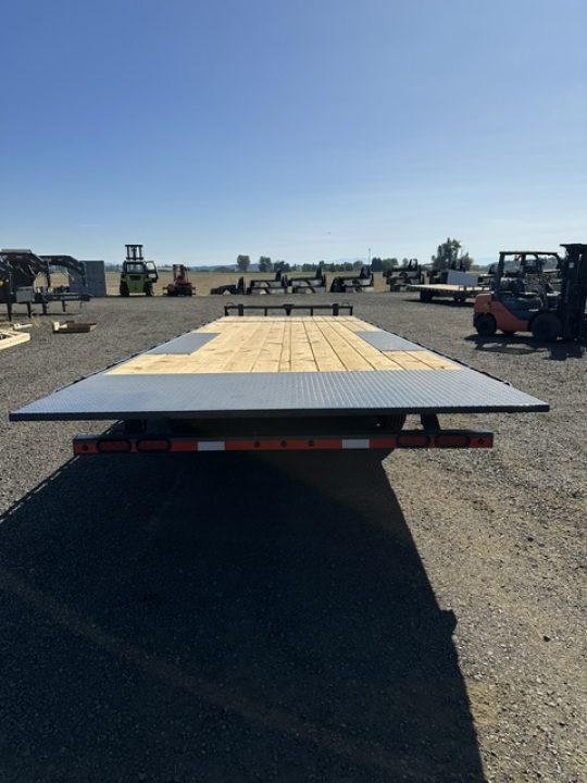 New 2027 LAMAR TRAILERS FA 102x26 16K Tilt Trailer
