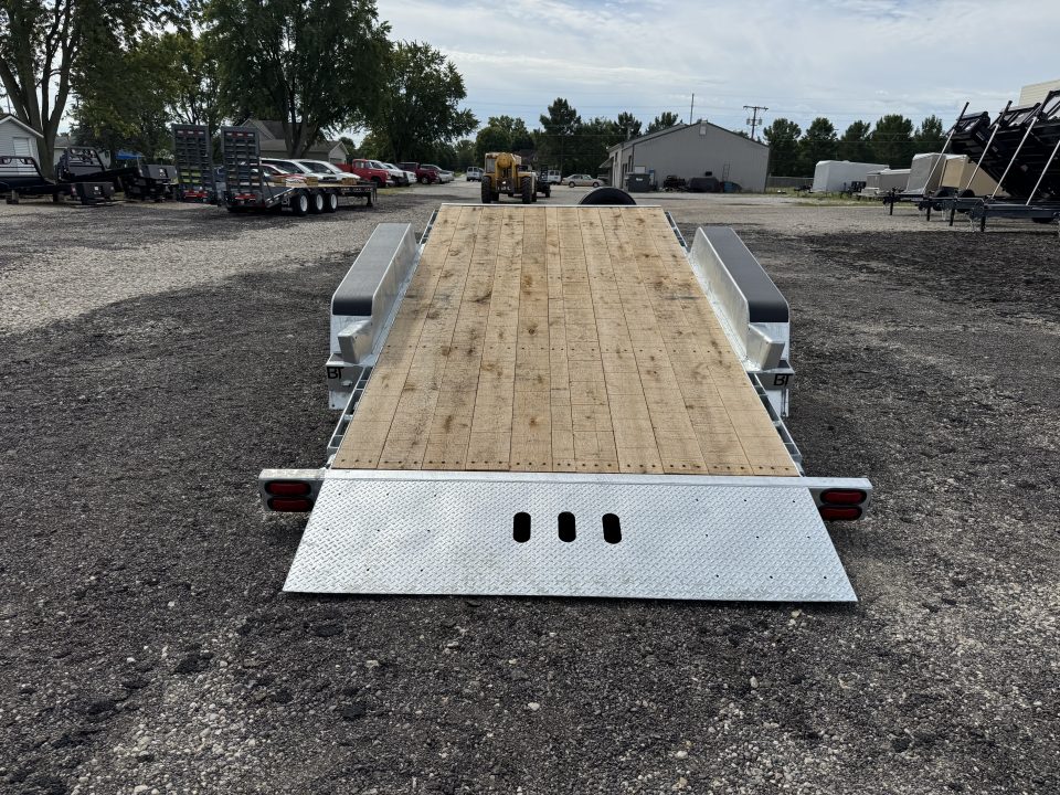 New 2027 Behnke TBCT2220ET-10K Tilt Trailer