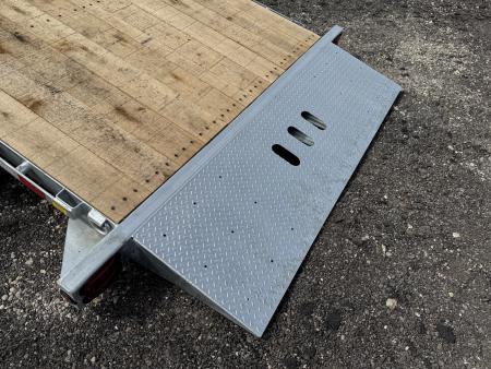 New 2027 Behnke TBCT2220ET-10K Tilt Trailer