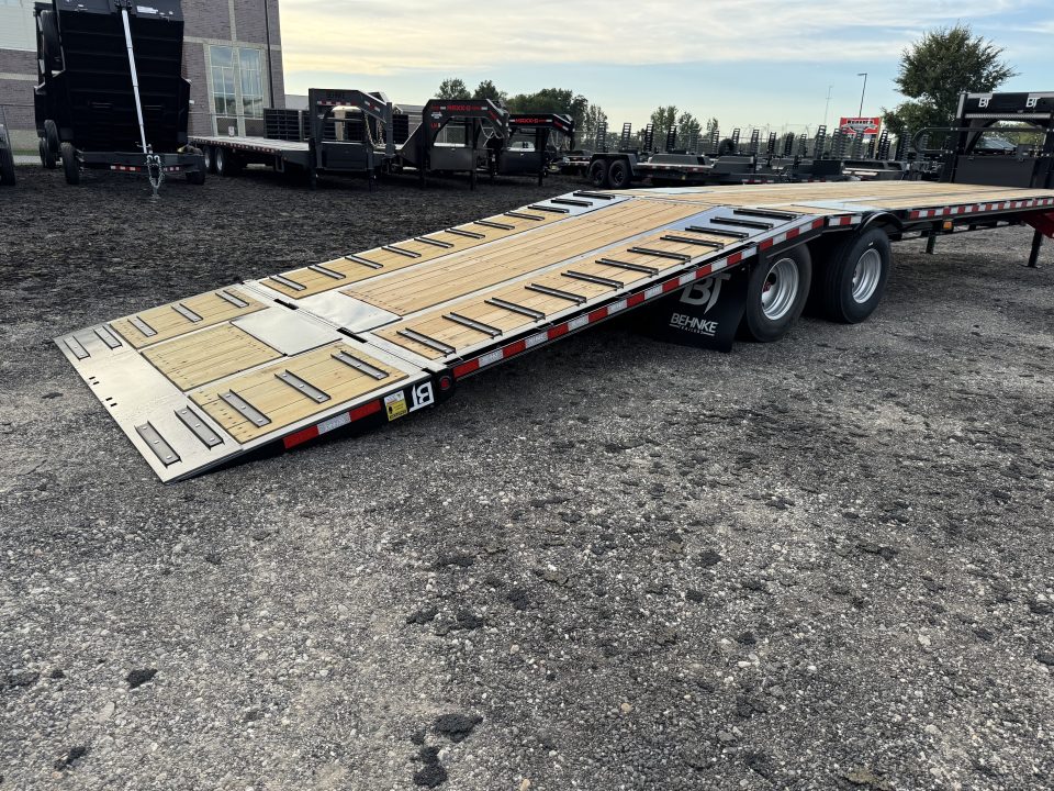 New 2027 Behnke FB8X32GNHBT-24EH Flatbed Trailer