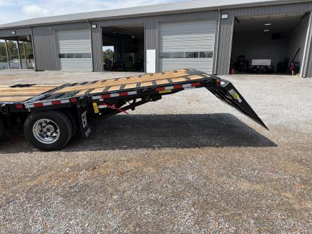 New 2026 Behnke 30 Ton Hyd Tail Step Deck Trailer | 102" x 46'