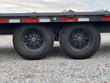 Used 2026 MAXXD 102"X24' 17.5K Flatbed Trailer