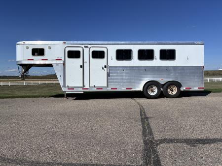 Used 2010 Exiss 4H GN Sport ES-400 Weekender Horse Trailer