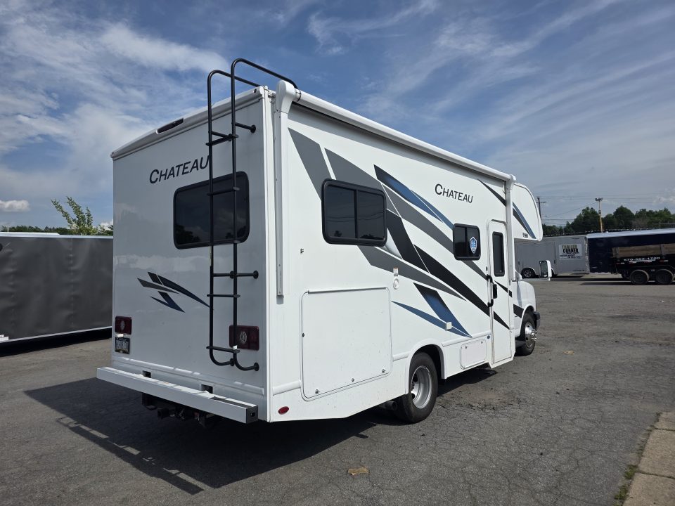 Used 2023 Thor Motor Coach CHATEAU 22E Class C