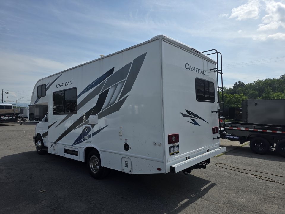 Used 2023 Thor Motor Coach CHATEAU 22E Class C