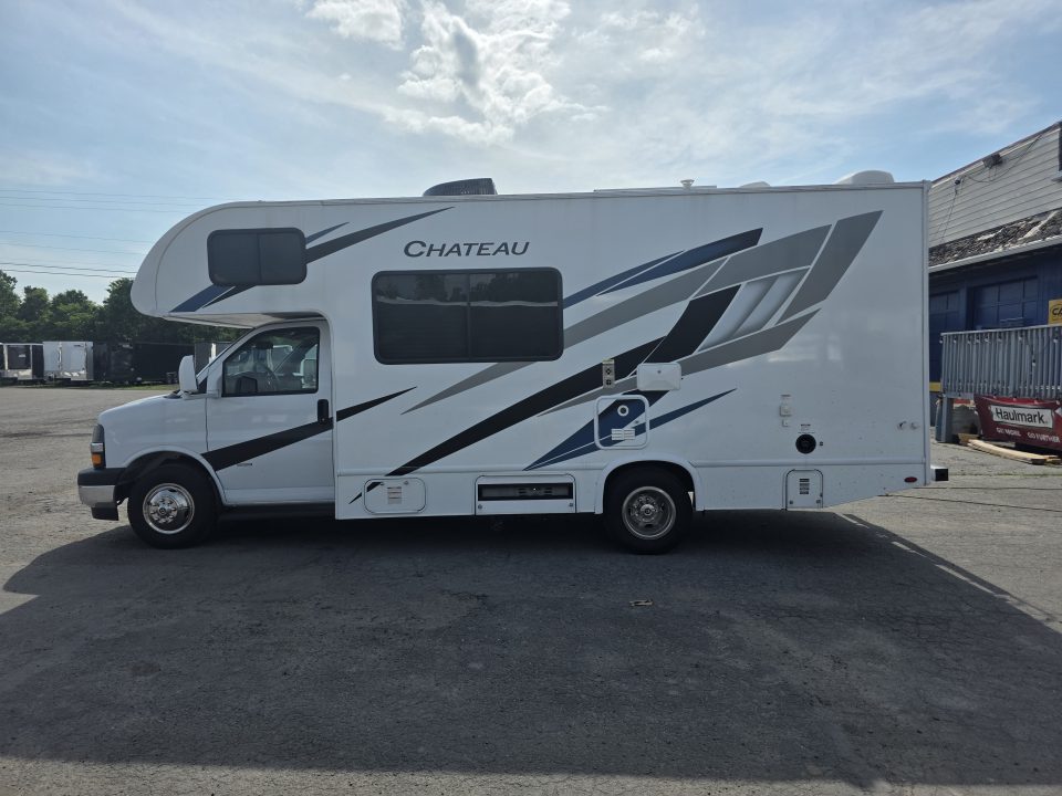 Used 2023 Thor Motor Coach CHATEAU 22E Class C