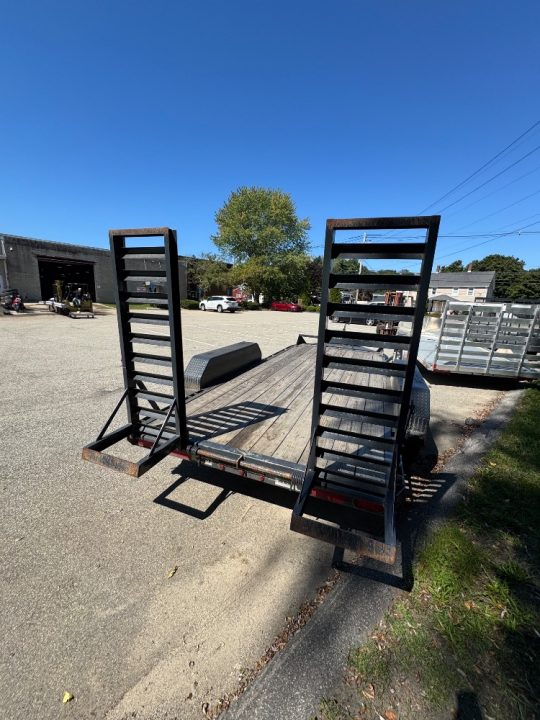 Used 2021 Belmont SS1016-12K Equipment Trailer