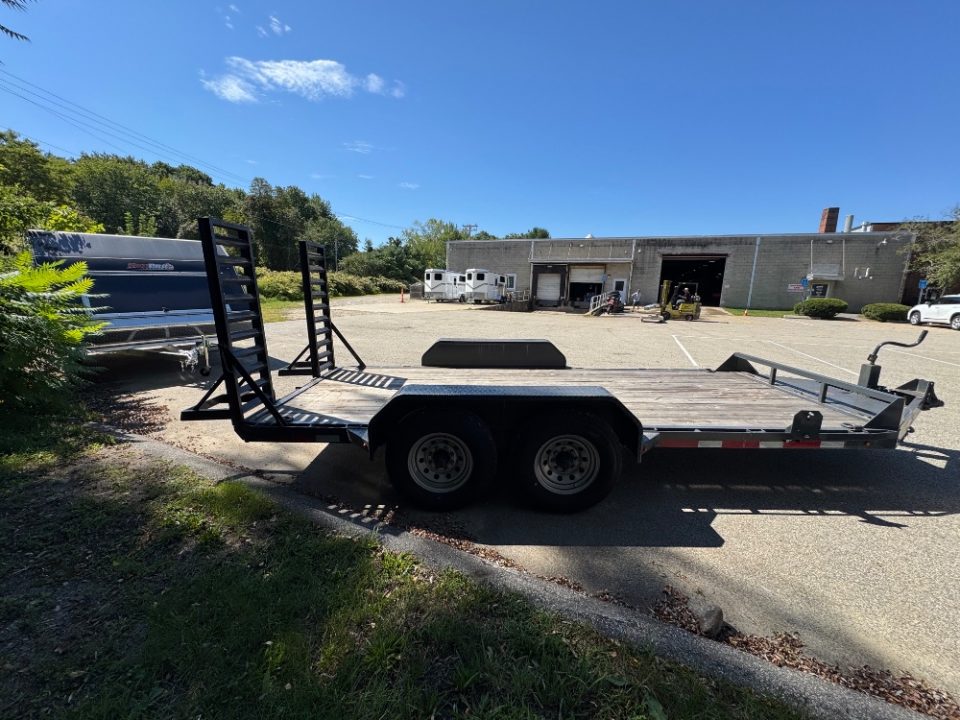 Used 2021 Belmont SS1016-12K Equipment Trailer