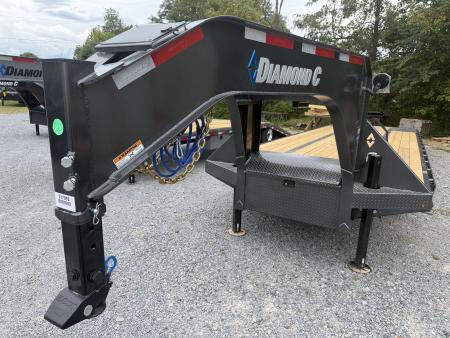 New 2027 Diamond C FMAX212 GOOSENECK TRAILER PACESETTER HYDRO JACKS & DOVE DISC BRAKES ALUMINUM OUTER RIMS