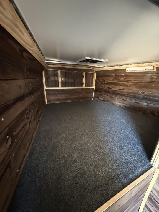 Used 2024 Hart Trailer 6 HORSE Horse Trailer