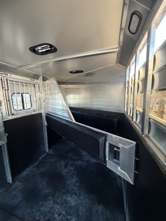 Used 2024 Hart Trailer 6 HORSE Horse Trailer