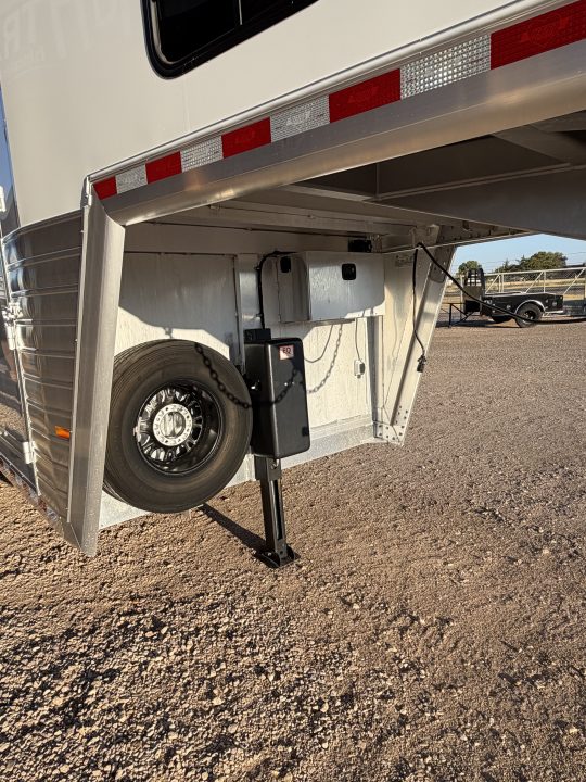 Used 2024 Hart Trailer 6 HORSE Horse Trailer