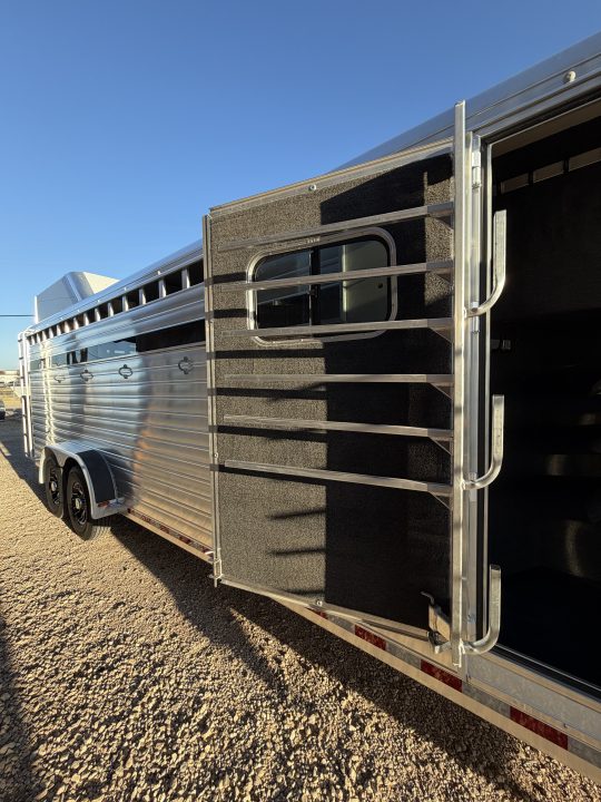 Used 2024 Hart Trailer 6 HORSE Horse Trailer