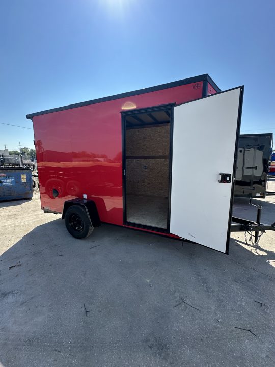 2027 7×12 Enclosed Cargo Trailer photo 3