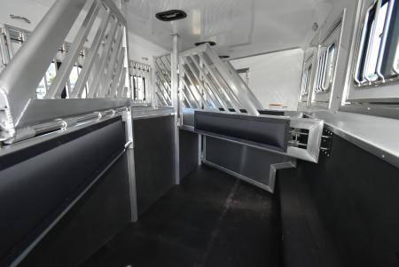 New 2027 Lakota Legacy 8415SR Horse Trailer