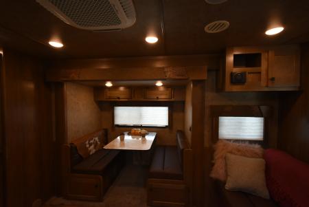 New 2027 Lakota Legacy 8415SR Horse Trailer