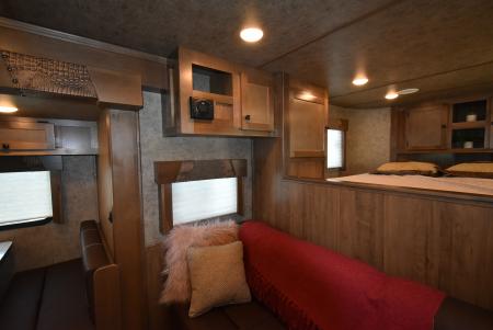 New 2027 Lakota Legacy 8415SR Horse Trailer