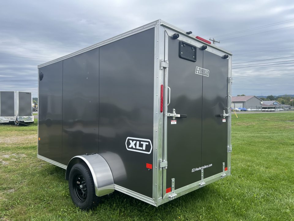 2027 E-Z Hauler photo 5