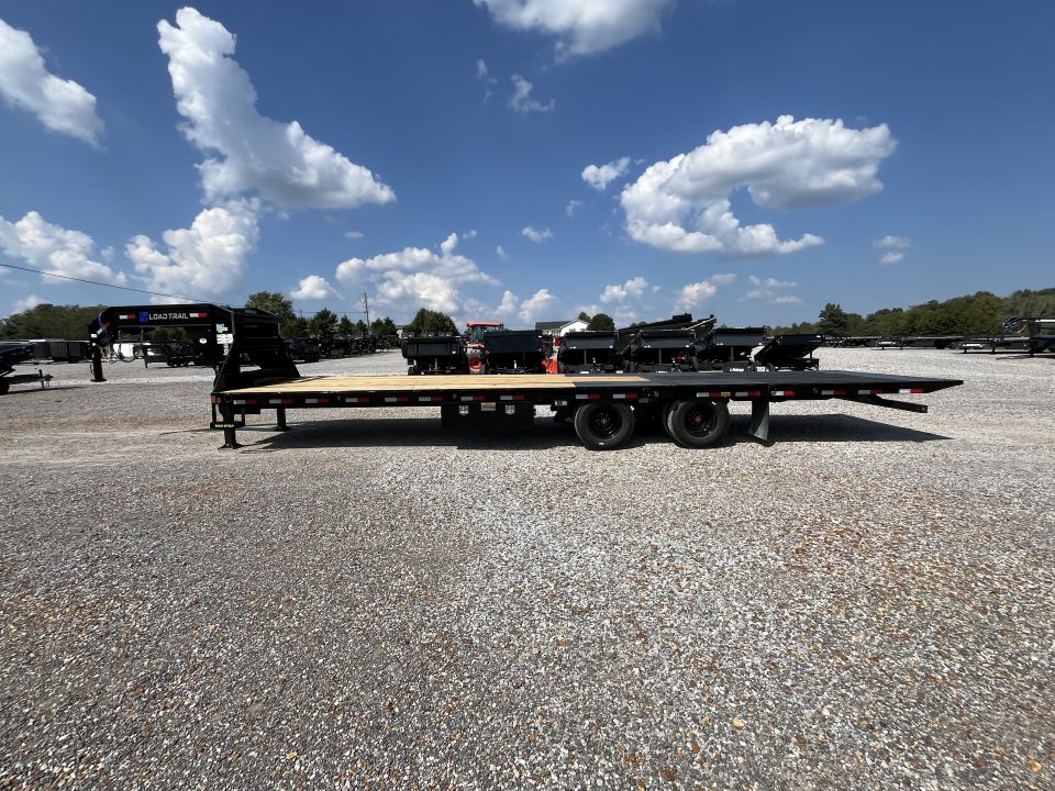 New 2027 Load Trail Gooseneck Hyd Dovetail Trailer | 102" x 32' 25.9K GVWR