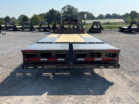 New 2027 MAXX-D 102"X25' 25K Gooseneck Flatbed Trailer