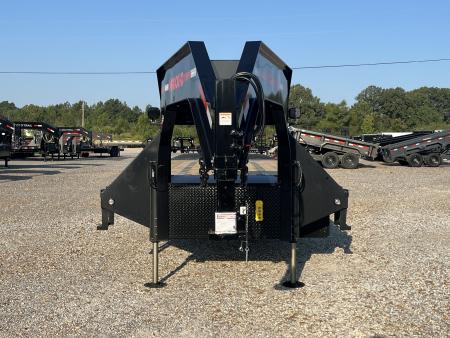 New 2027 MAXX-D 102"X40' Hydraulic Dovetail Gooseneck Trailer *AIR RIDE*