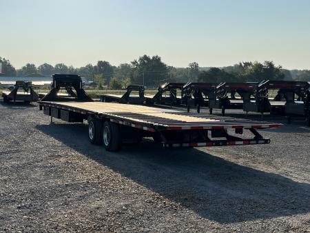 New 2027 MAXX-D 102"X40' Hydraulic Dovetail Gooseneck Trailer *AIR RIDE*