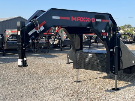 New 2027 MAXX-D 102"X40' Hydraulic Dovetail Gooseneck Trailer *AIR RIDE*