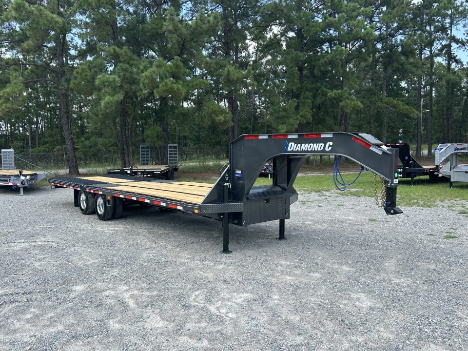New 2027 Diamond C FMAX212 Hydraulic Dovetail 30ft (18ft Deck + 12ft Dovetail ) 12K Axles, #17,350 lbs Payload, ABS Brakes