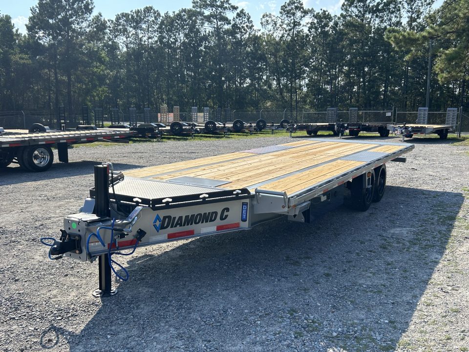 New 2027 Diamond C DET210 Deckover Trailer, 8.5x24 Full Bed Tilt, Power Up & Down with Hydraulic Jack & 10K Axles #17,530 lbs Payload