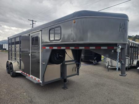 New 2027 Maverick 3 Horse Gooseneck Horse Trailer