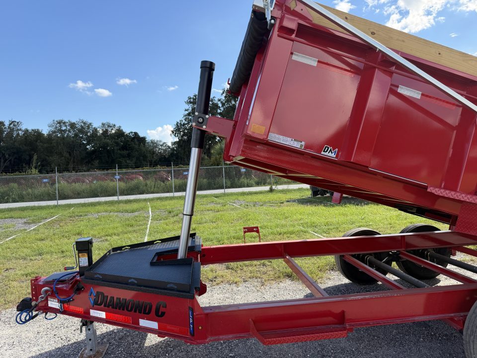 New 2027 Diamond C LPT207 TELESCOPIC DUMP TRAILER 14’X82”; 32”SIDES; SIMOL 15K 2-SPEED DROP LEG JACK; LONG ARM HEAVY DUTY TARP