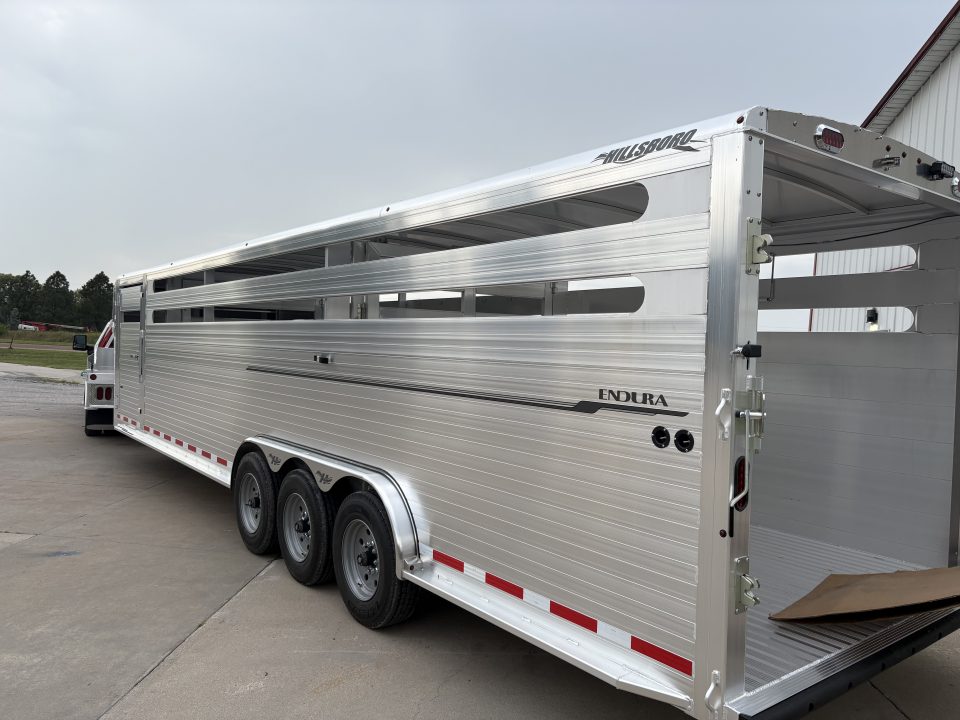 New 2027 Hillsboro Endura 7.5 x 32ft Livestock Trailer Triple 8k axles
