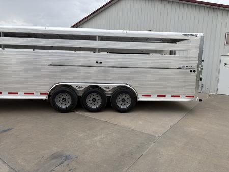 New 2027 Hillsboro Endura 7.5 x 32ft Livestock Trailer Triple 8k axles