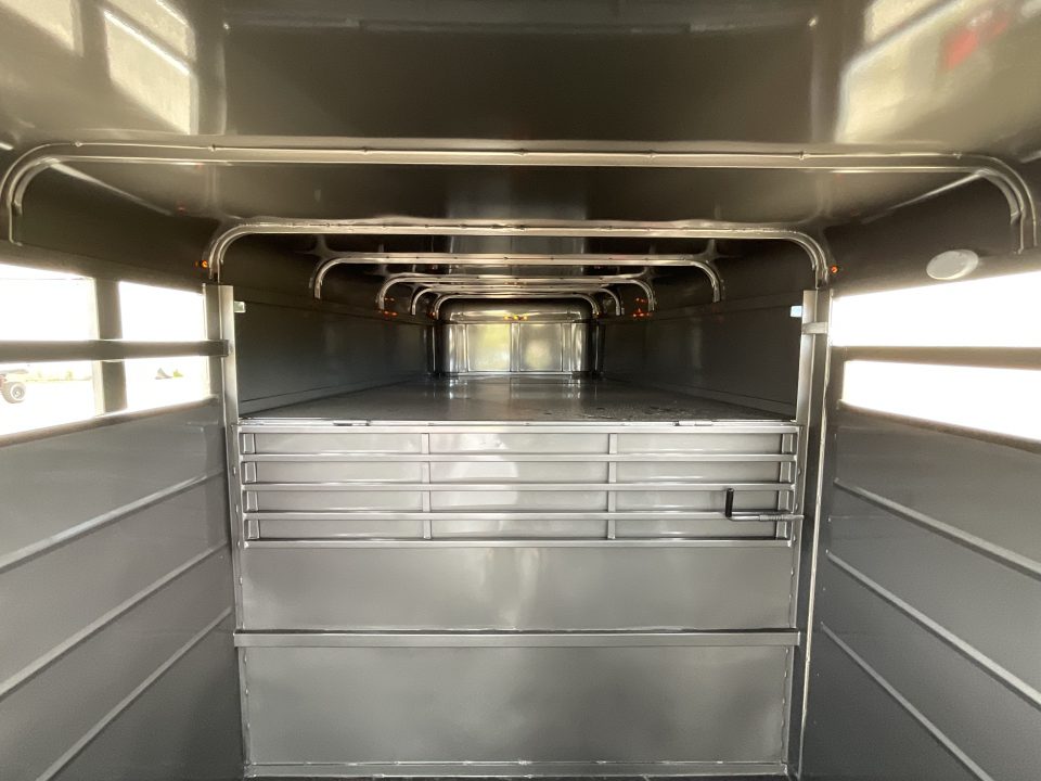 New 2027 S&S Manufacturing 24FT GN LIVESTOCK Stock / Stock Combo Trailer