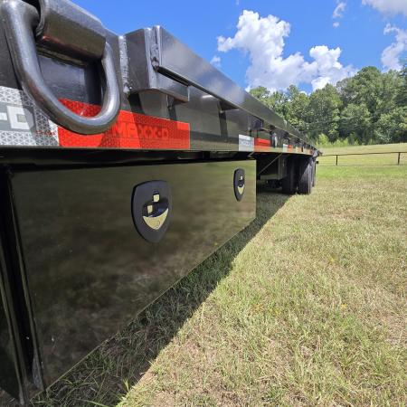 New 2027 MAXX-D YDB Equipment Trailer