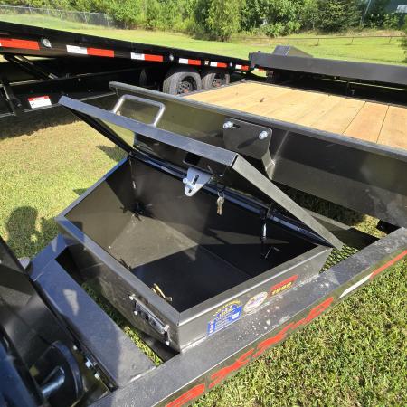 New 2027 MAXX-D 22' G8B GRAVITY EQUIPMENT TILT