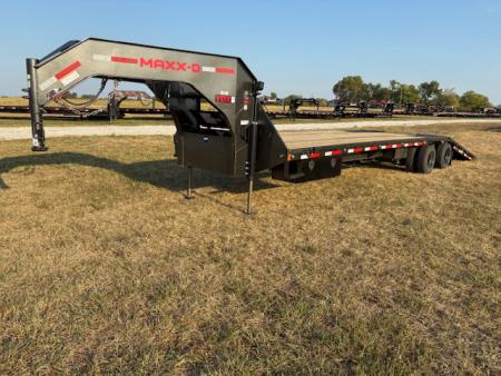 New 2027 MAXX-D 102x34 Tandem 25.9K Hydrotail W/12' Dovetail & Wireless Remote