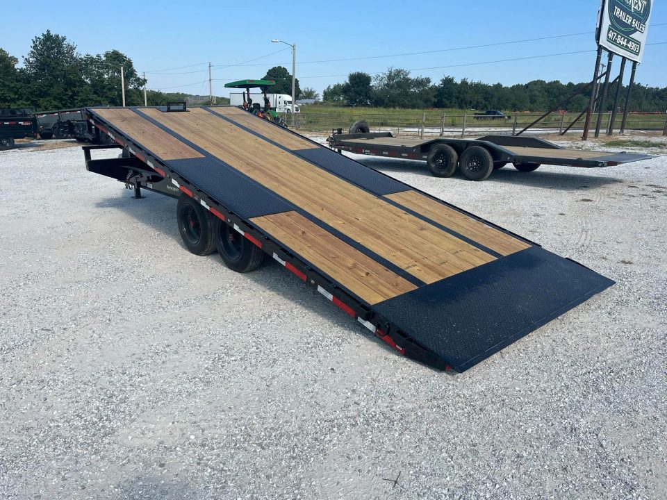 New 2027 MAXX-D 102X22 TANDEM 17.5K FULL TILT W/ WINCH PLATE & WIRELESS REMOTE Tilt Trailer