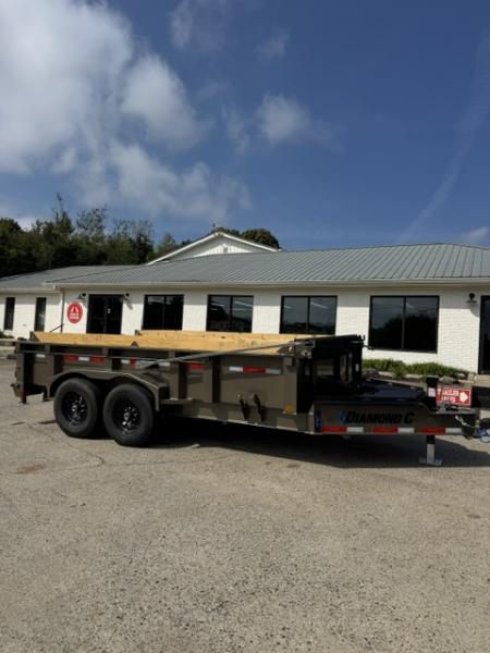 New 2027 Diamond C 82x14' Dump, 2' Sides, 3-Way Gate, Ramps LPT207