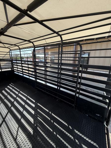 Used 2003 CM Trailers LIVESTOCK Stock / Stock Combo Trailer