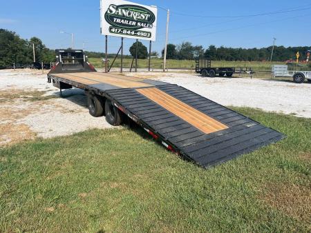 New 2027 MAXX-D 102 X 32 YDX TANDEM DUAL GN HYDROTAIL W/ STEEL RUNNERS/ HYDRO JACKS/ TORQUE TUBE