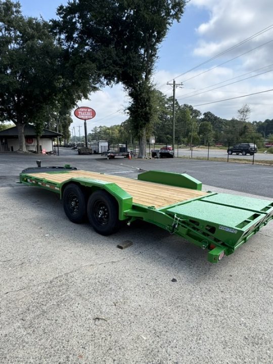 New 2027 Diamond C 82x20' Equipment, 36" Dove, Max Ramps LPX207