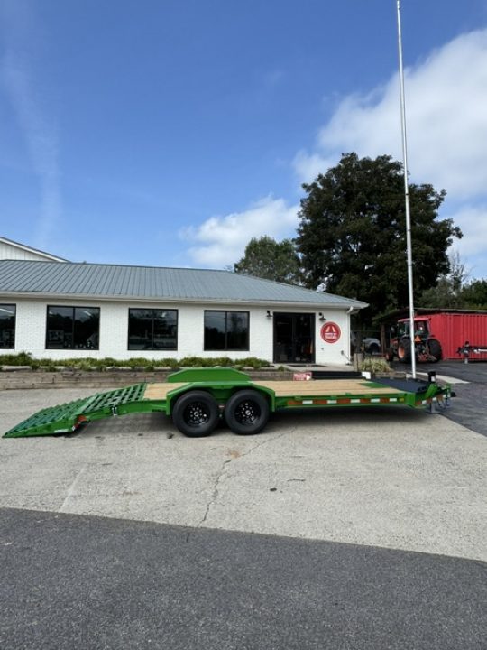 New 2027 Diamond C 82x20' Equipment, 36" Dove, Max Ramps LPX207