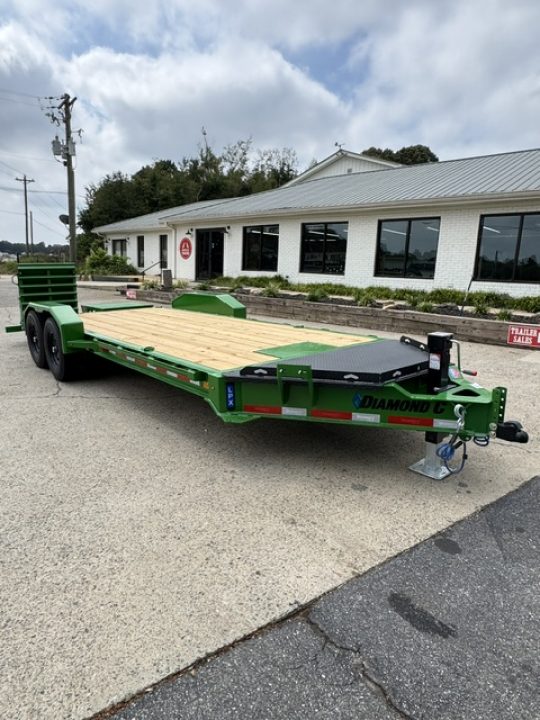 New 2027 Diamond C 82x20' Equipment, 36" Dove, Max Ramps LPX207