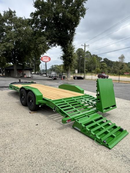 New 2027 Diamond C 82x20' Equipment, 36" Dove, Max Ramps LPX207