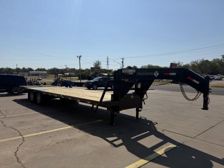 New #038625 2027 DIAMOND T DTF 30 X 102 DUAL TANDEM 20K GOOSENECK W/ MAXX RAMPS