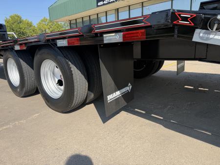 New #038625 2027 DIAMOND T DTF 30 X 102 DUAL TANDEM 20K GOOSENECK W/ MAXX RAMPS